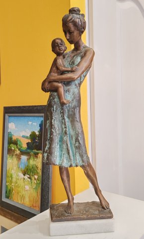 Kutas László Anya Bronz szobor mérete 38cm 480ezer ft